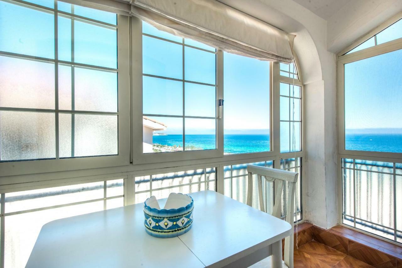 Casa Con Terrazza Sul Mare All'Addaura Palermo Zewnętrze zdjęcie